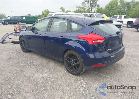 2016 Ford Focus Se z USA, uszkodzony, nr VIN 1FADP3K23GL394749